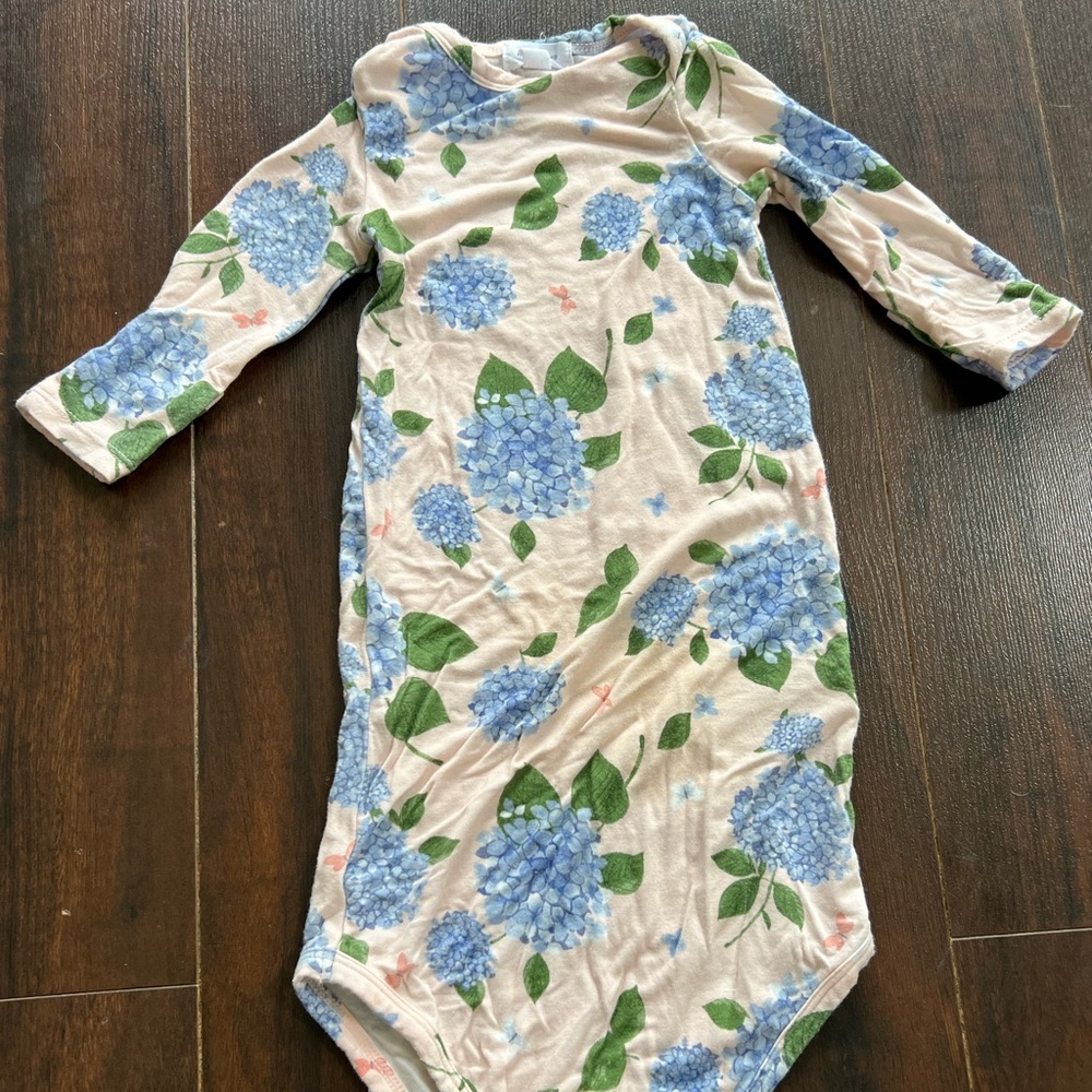 Angel Dear gown - hydrangeas